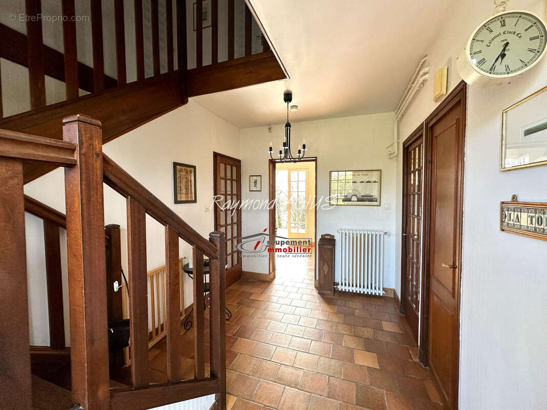 Maison à VELINES