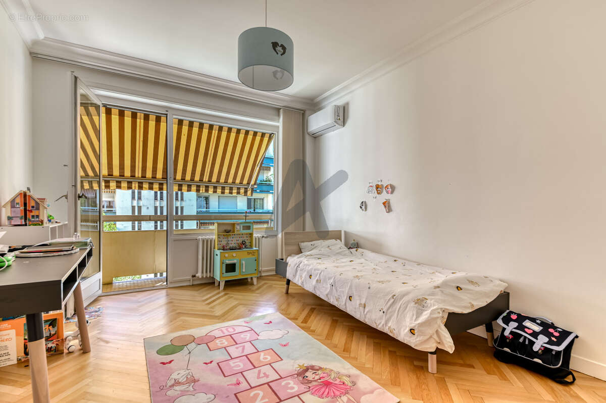 Appartement à LYON-6E