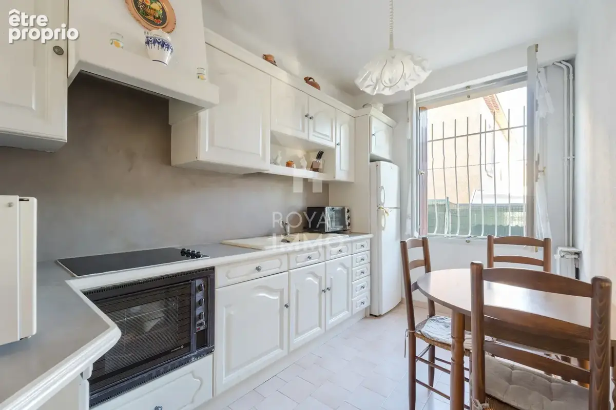 Appartement T3 Rez-de-jardin Le Mourillon - photo 3