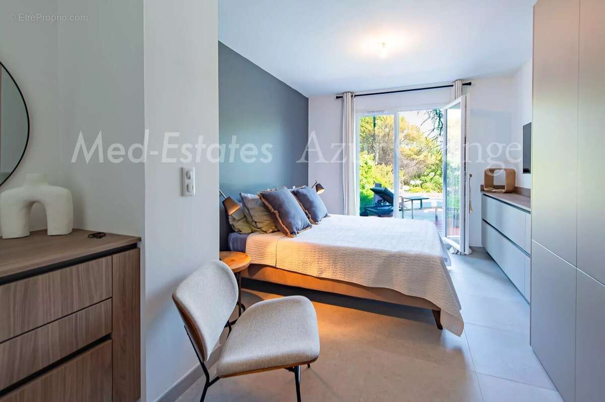 Sainte Maxime - Maison 3 chambres avec piscine - photo 15