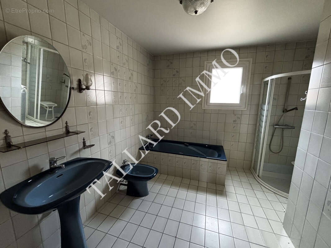 Tallard centre, villa de plain pied sur sous sol complet, terrain 933 m2 - photo 14