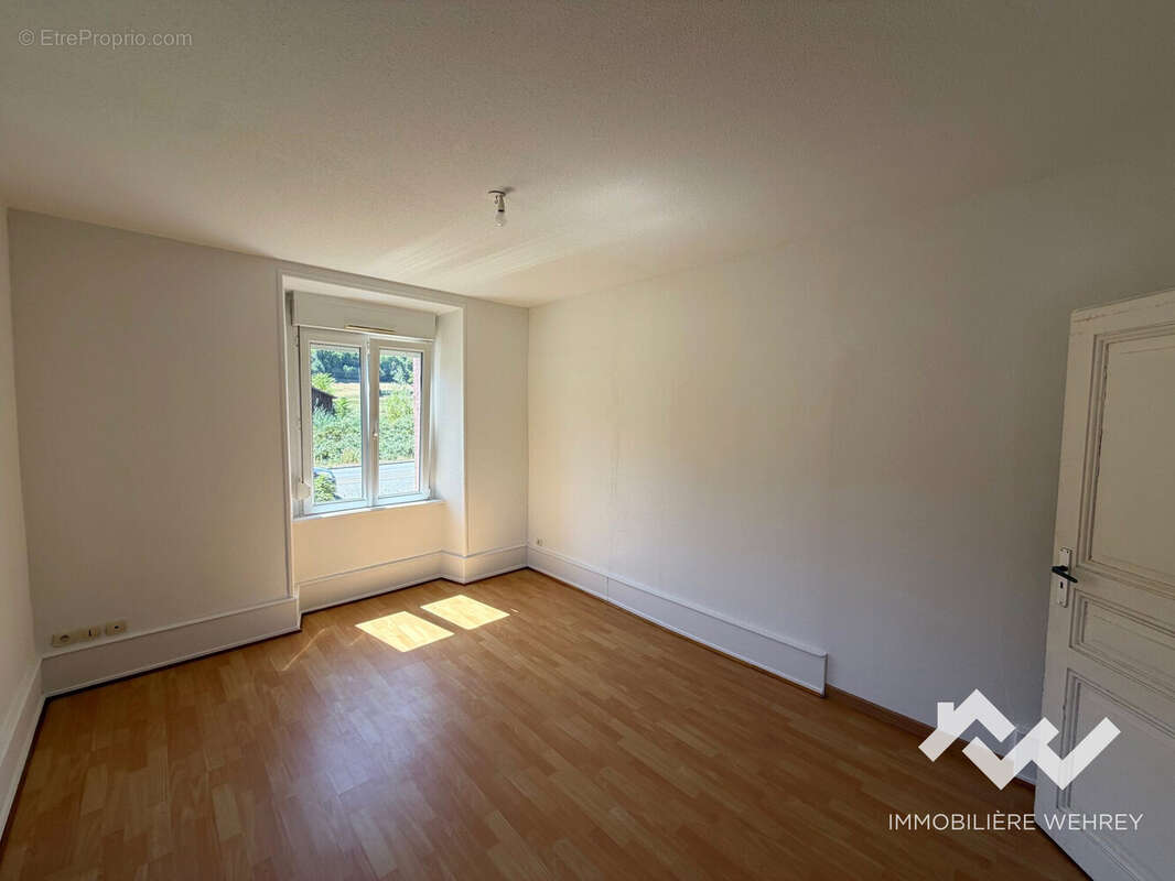 Appartement 100 m² à Gunsbach  - photo 2