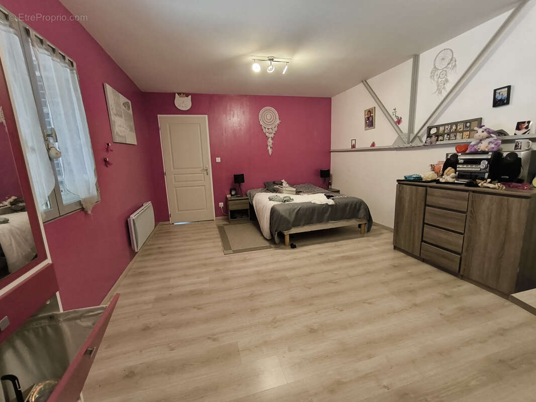 Maison à BAGAT-EN-QUERCY