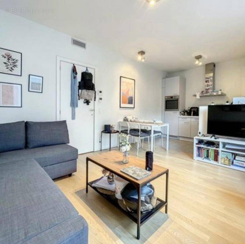 Appartement à ISSY-LES-MOULINEAUX