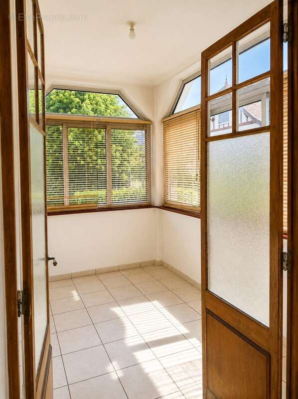 Maison 150 m² à Chambery  - photo 8