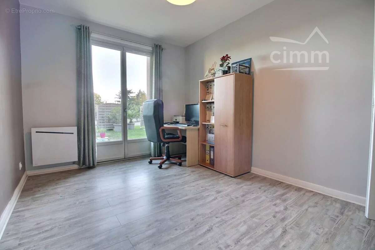 Maison à ROUSSILLON