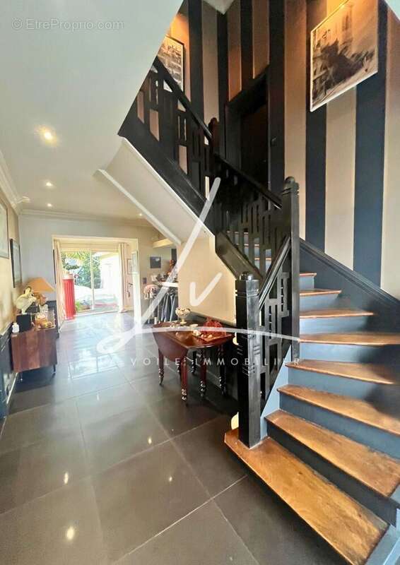 Maison à OUISTREHAM