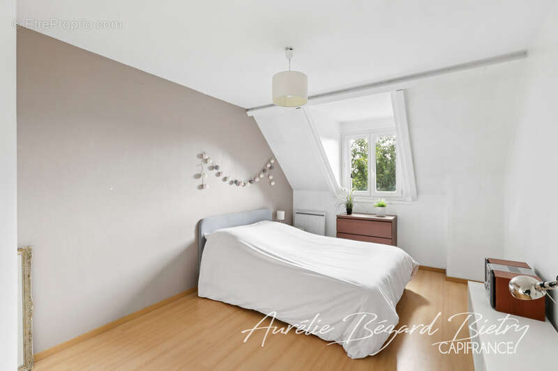 Maison à VAUCRESSON