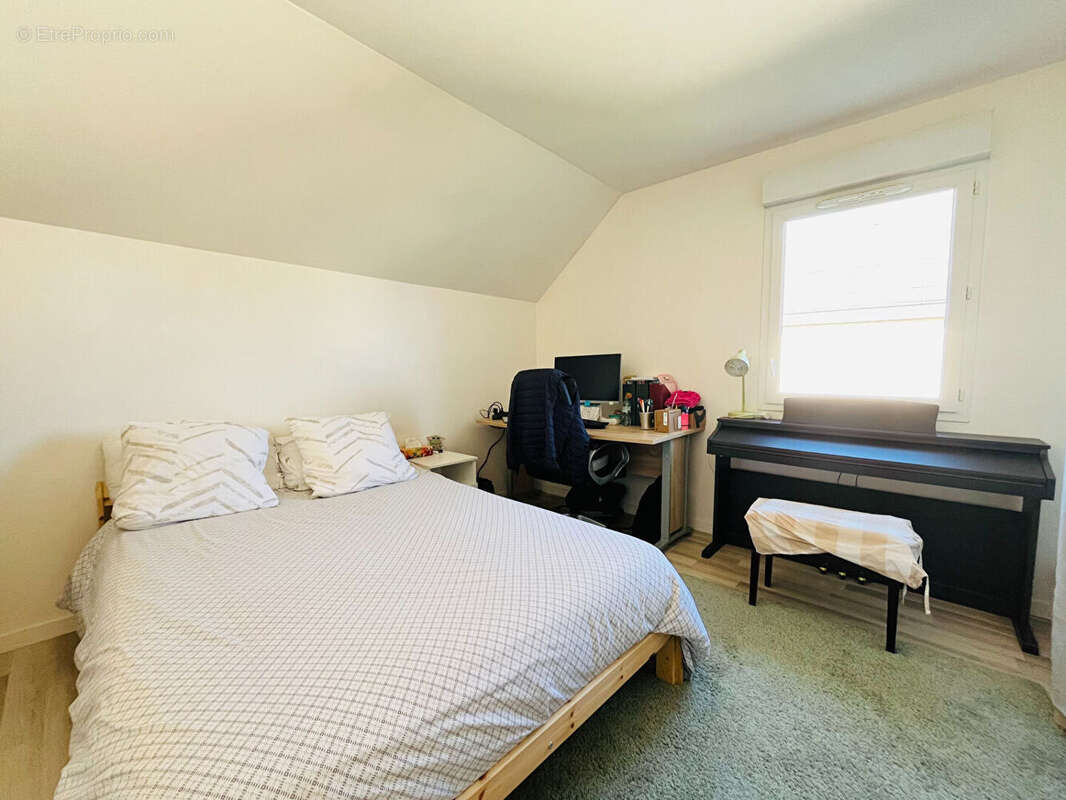 Maison à SAINT-DENIS-EN-VAL