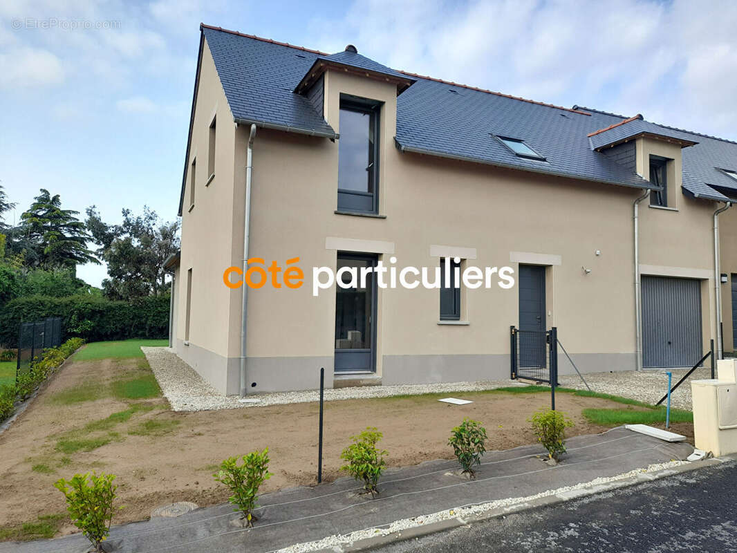 Maison à LE MINIHIC-SUR-RANCE