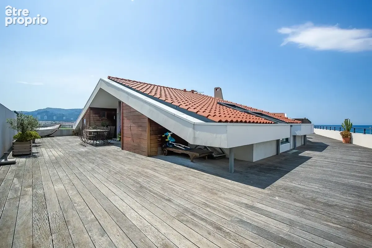 Dernier  etage vue mer  t4/5  prado/borely - photo 1