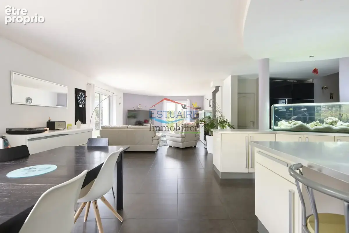 Maison 6 pièces 163 m² à vendre à Besne (44160) - photo 3