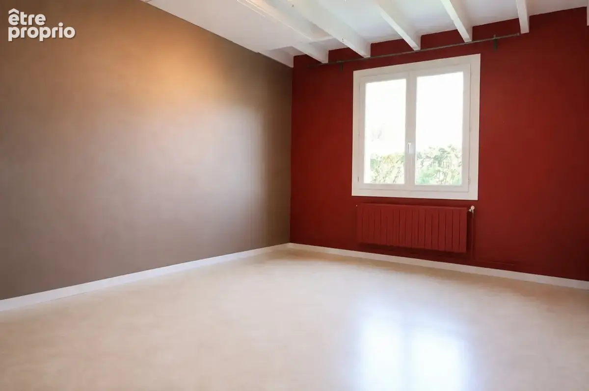 Maison Poitevine 9 pièces à 3 minutes de Saint Maixent L'école - photo 9