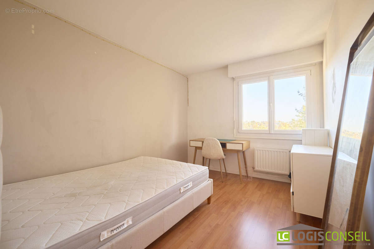 Appartement à CHATENAY-MALABRY