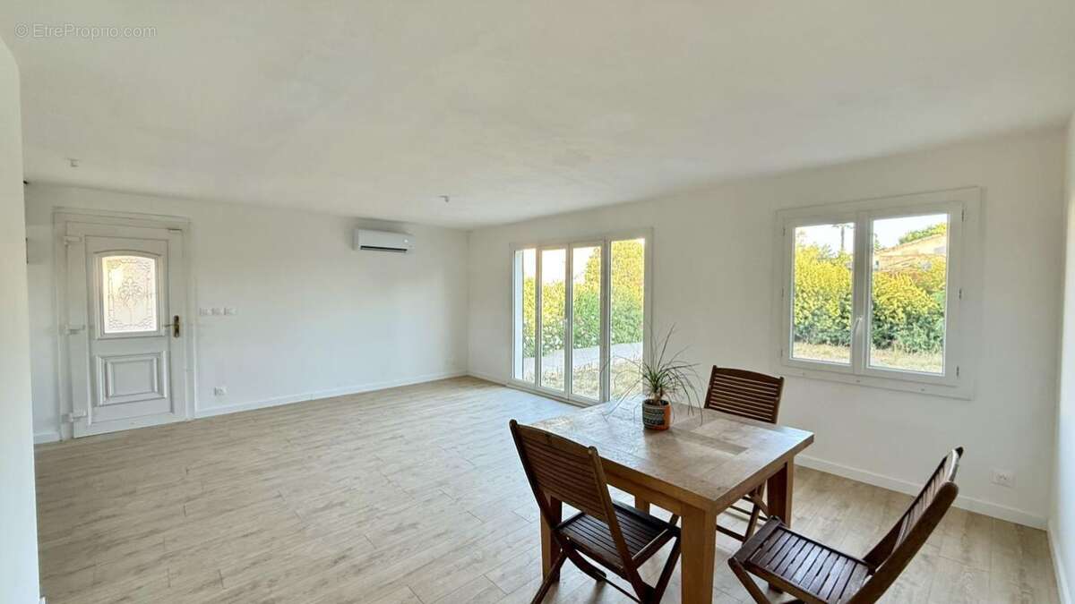 Maison 100 m² à Bessan  - photo 4