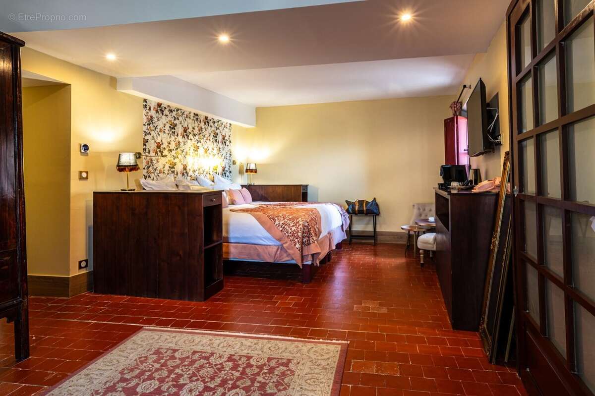 Appartement à L'ISLE-SUR-LA-SORGUE