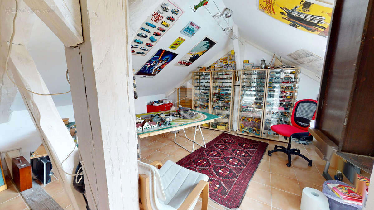 Autre à COSNE-COURS-SUR-LOIRE