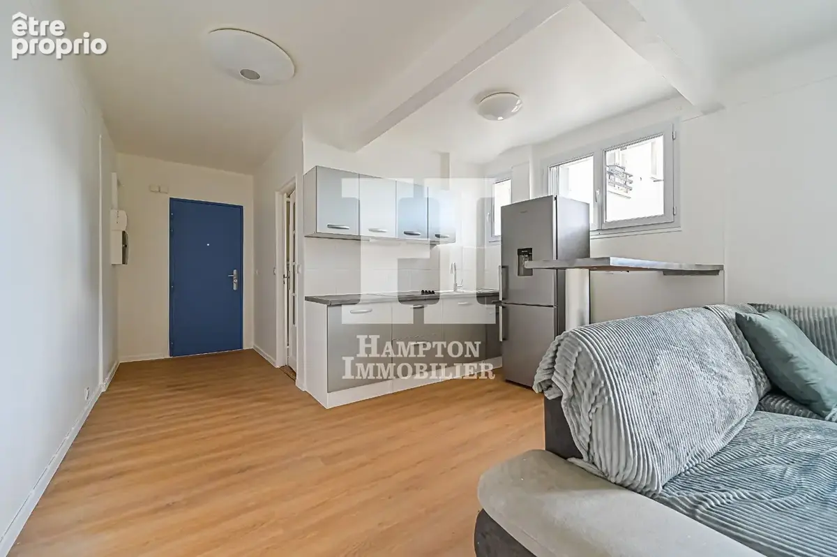 Exclusivité. Gare de l'Est / Square Verdun. Appartement 2 pièces de 43.42 m2 - photo 2