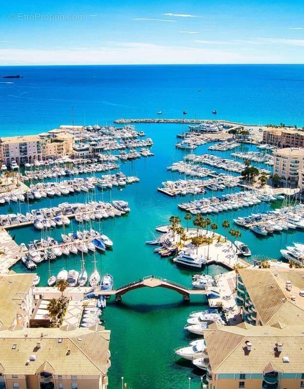 Appartement à FREJUS