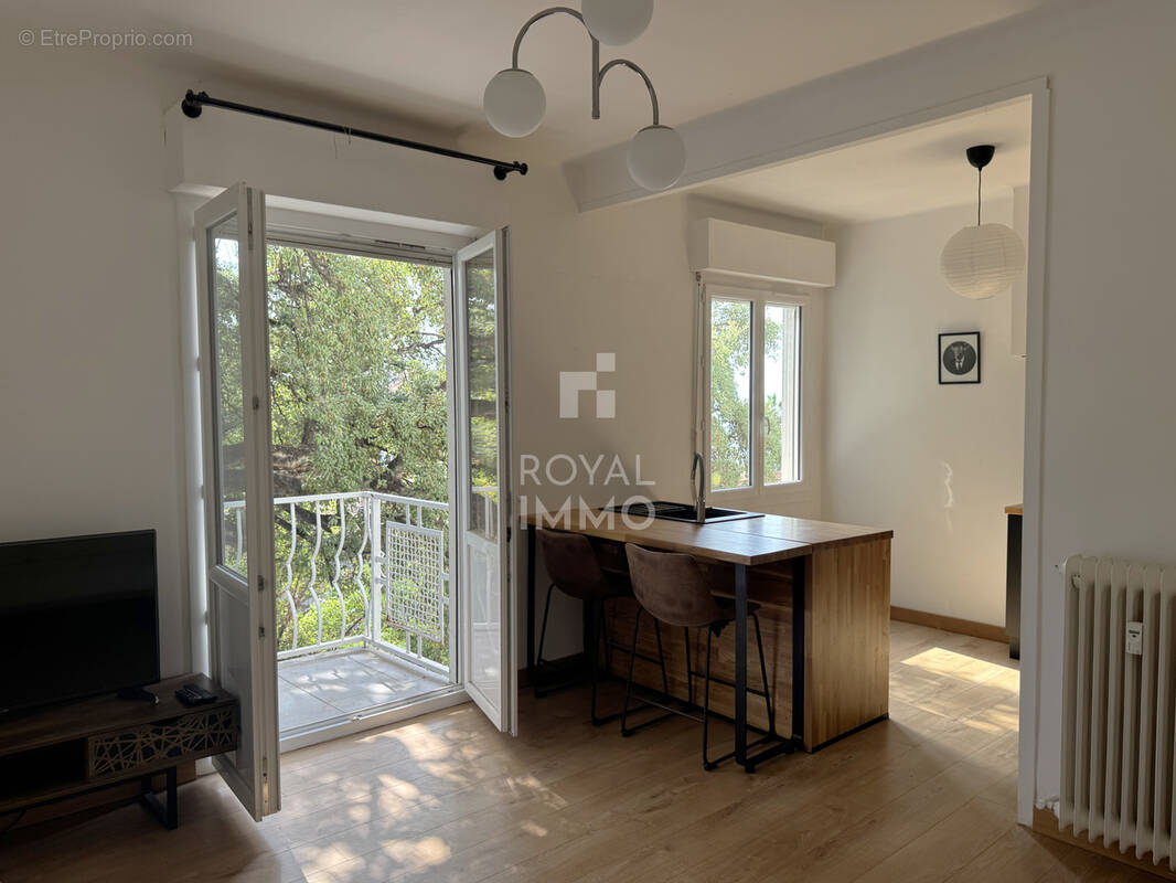 Appartement T3 - 60m2 - balcon - photo 2