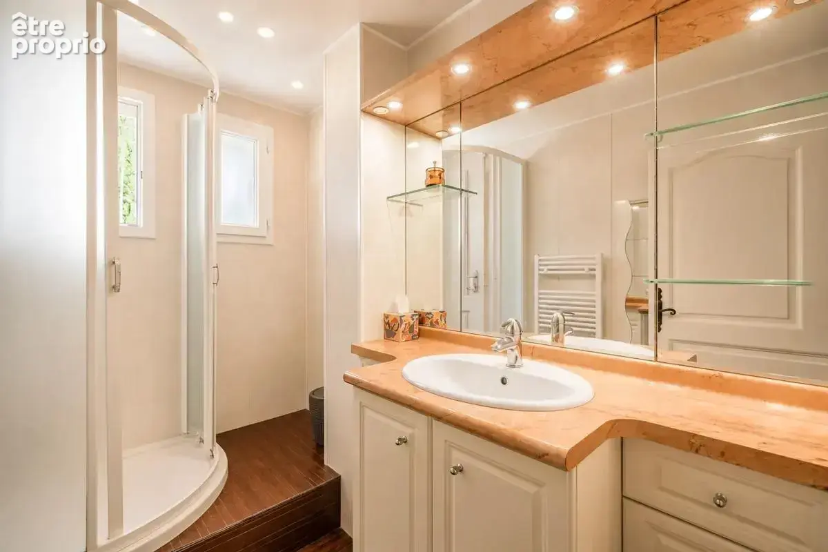 Maison de 7 pièces de 175 m² à Candillargues - photo 16