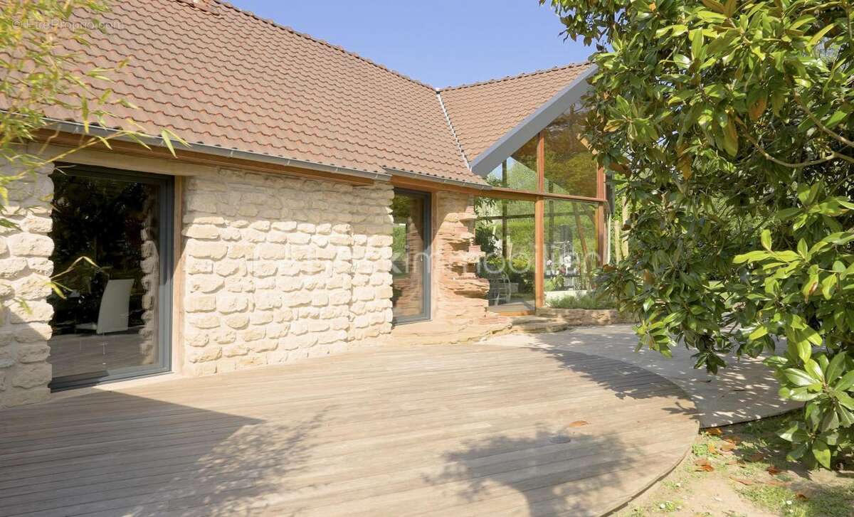 Maison à MARINES