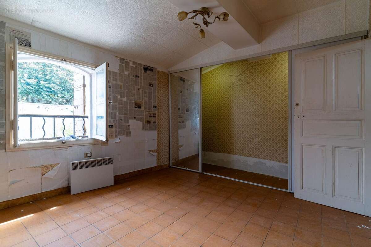 Maison à SAINT-GILLES