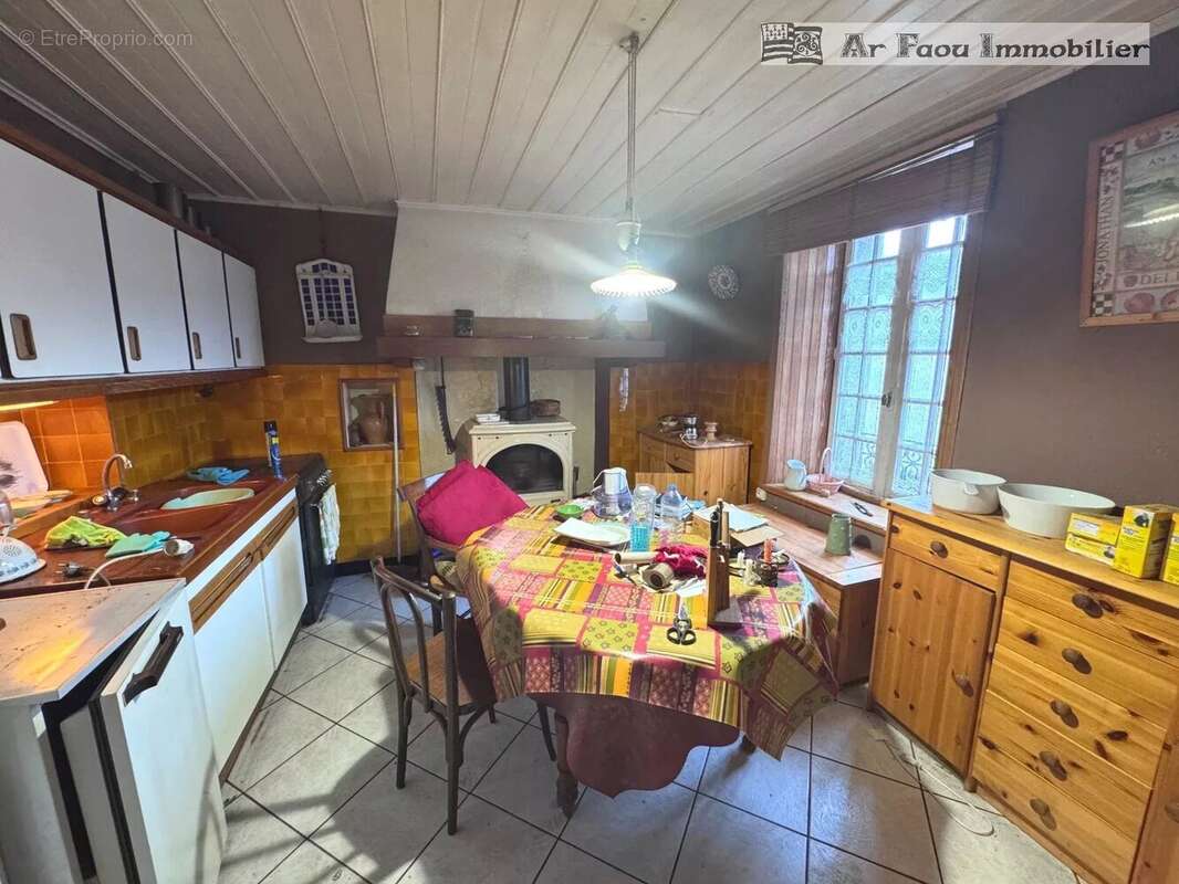 Maison à SAINT-RIVOAL