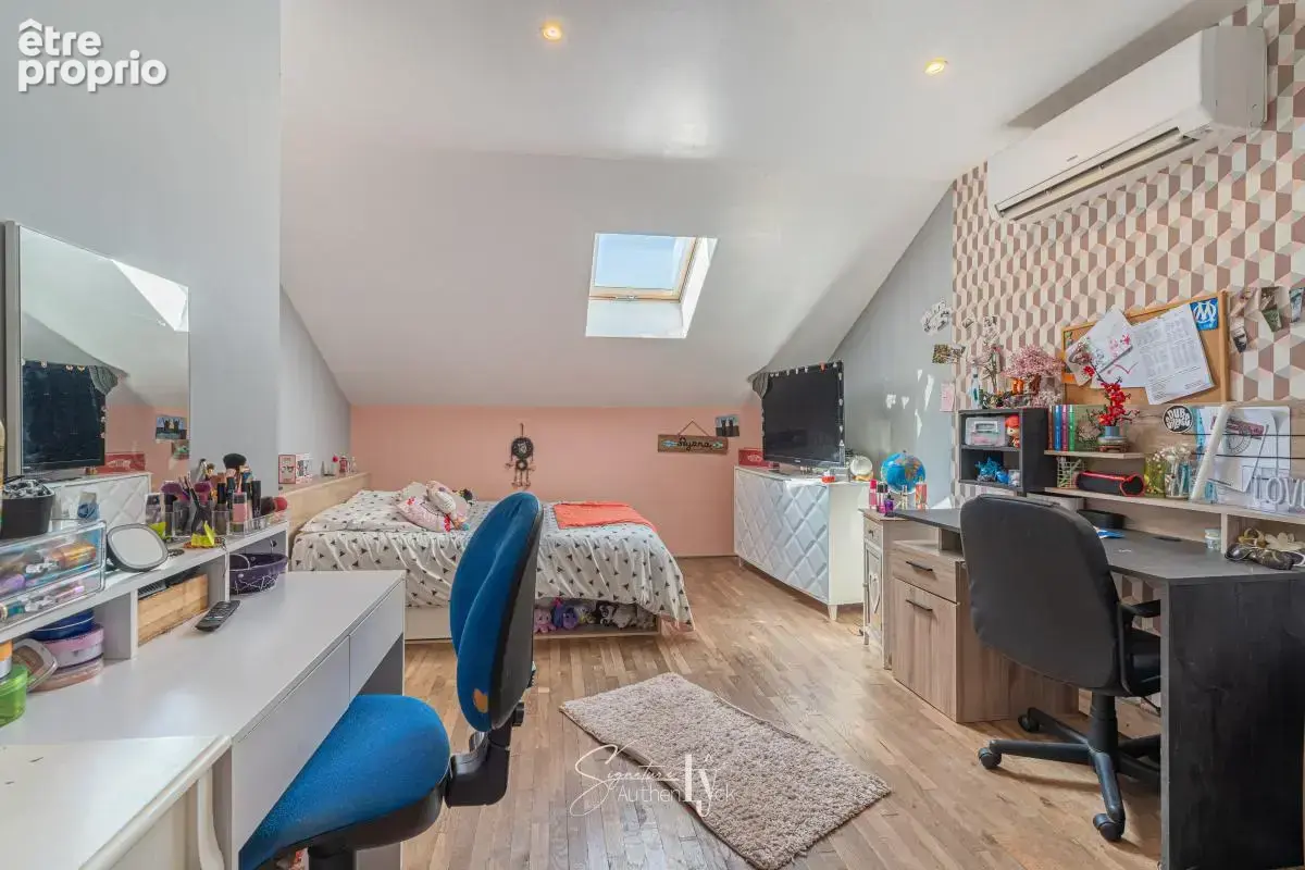 Maison 189 m² à Saint-Amand-Le-Petit  - photo 11