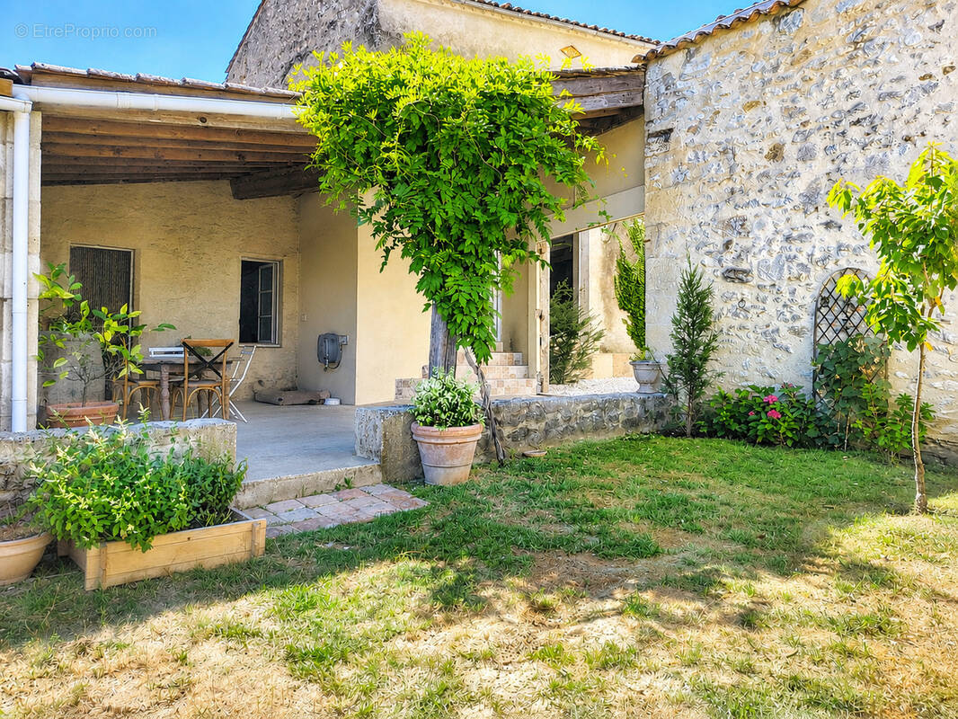 Maison à PELLEGRUE