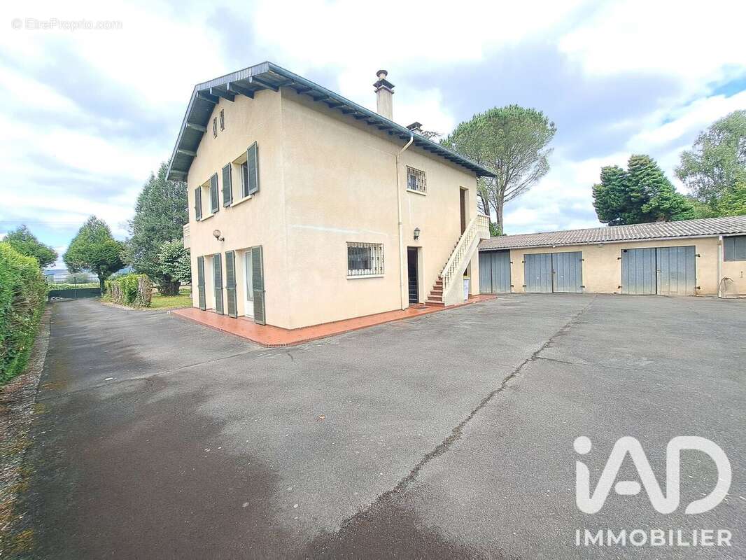 Maison 130 m² à Espoey  - photo 5
