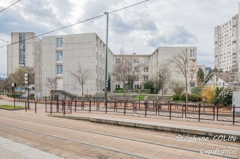 Appartement à ECHIROLLES