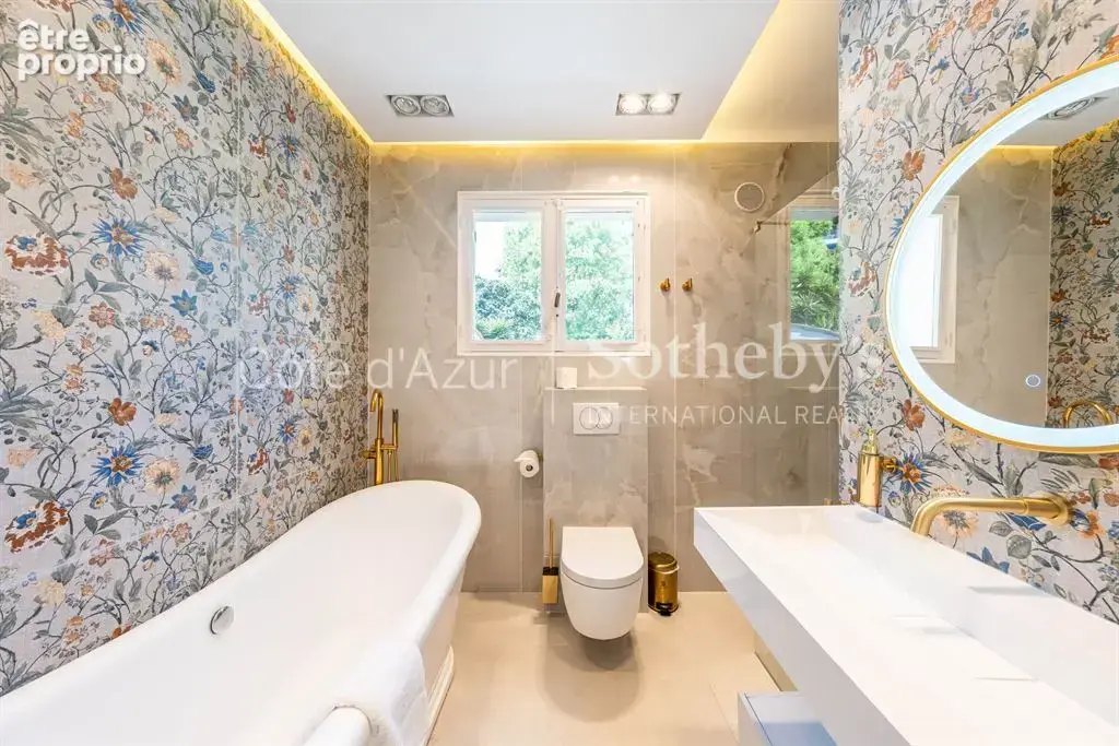 Cannes Bas Montrose, maison de ville avec jardin, piscine et toit-terrasse - photo 9