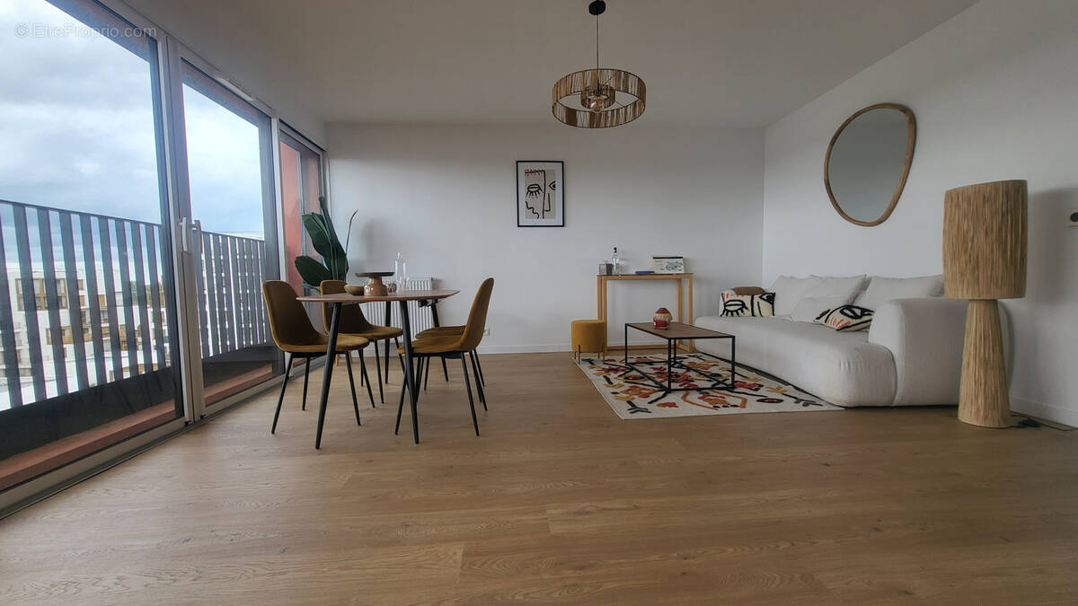 Appartement à BORDEAUX