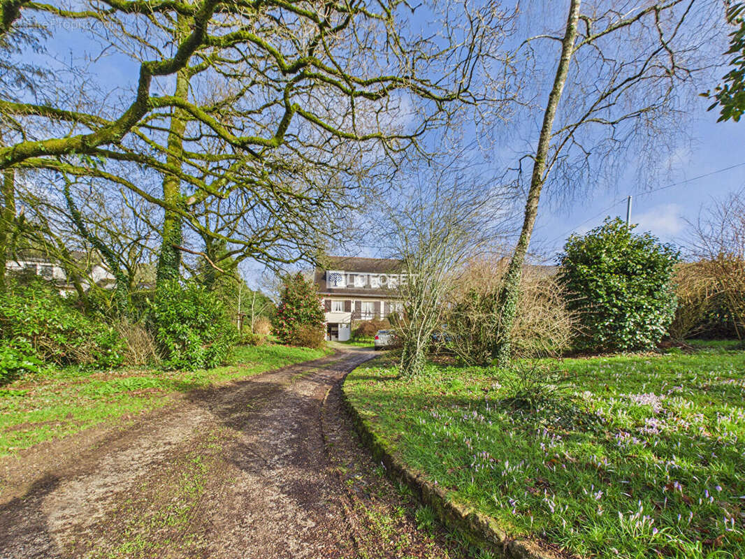 Maison à LANDREVARZEC