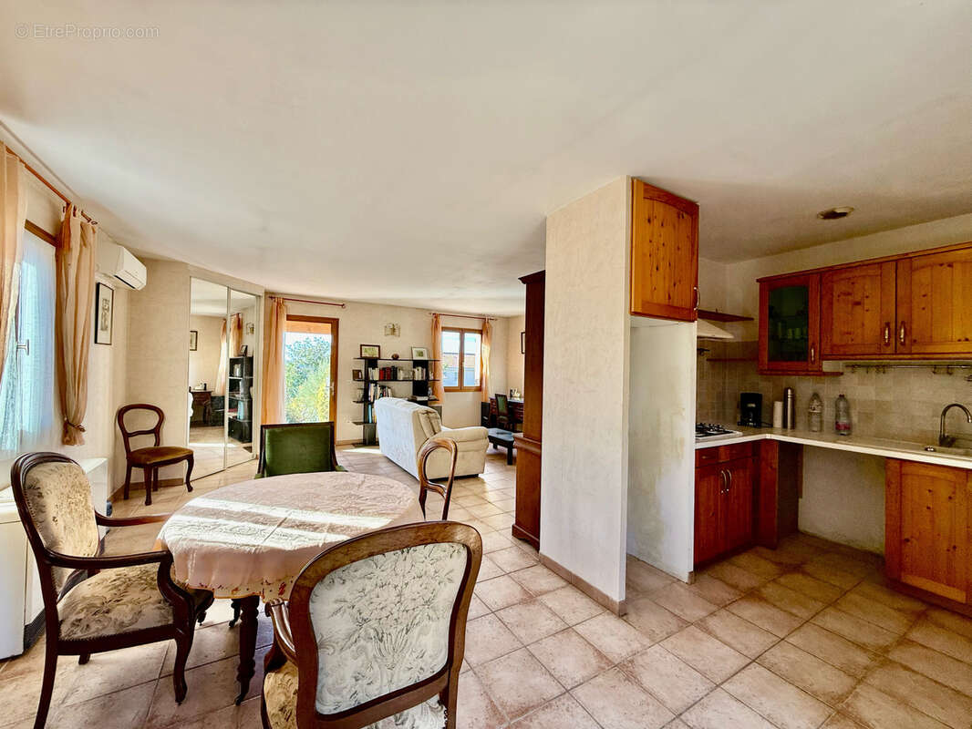 Maison à L&#039;ISLE-JOURDAIN