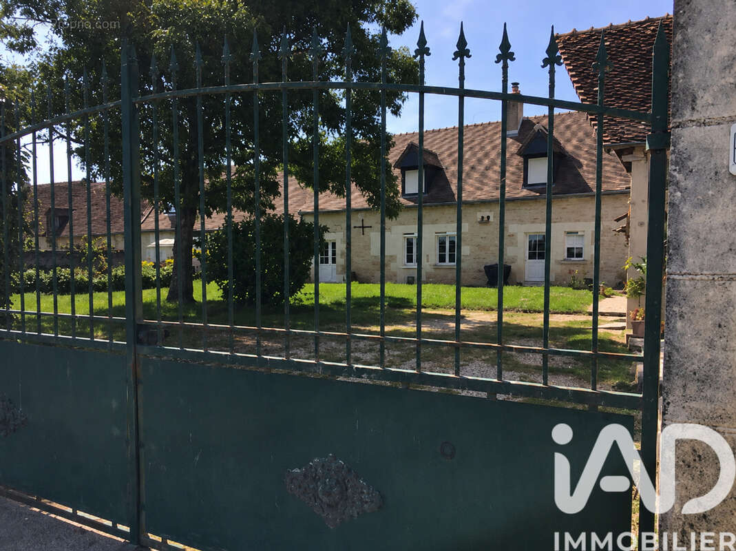 Photo 3 - Maison à CHAMBOURG-SUR-INDRE