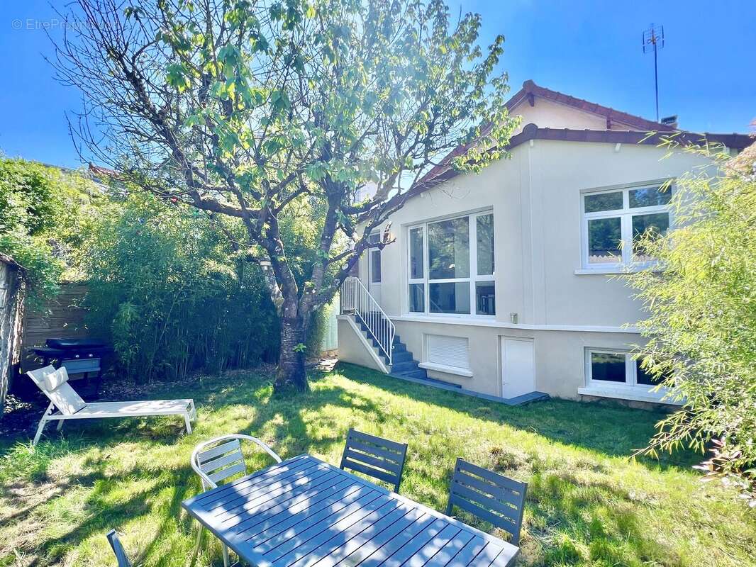 Photo 3 - Maison à VERRIERES-LE-BUISSON