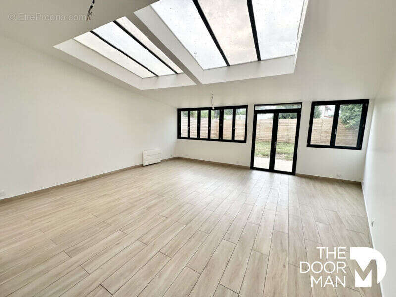 Maison à NOISY-LE-ROI