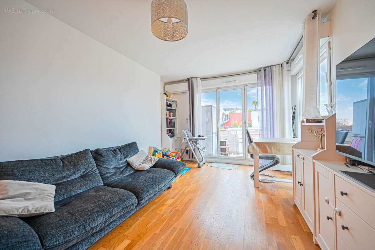 Appartement 79 m² à Creteil  - photo 5