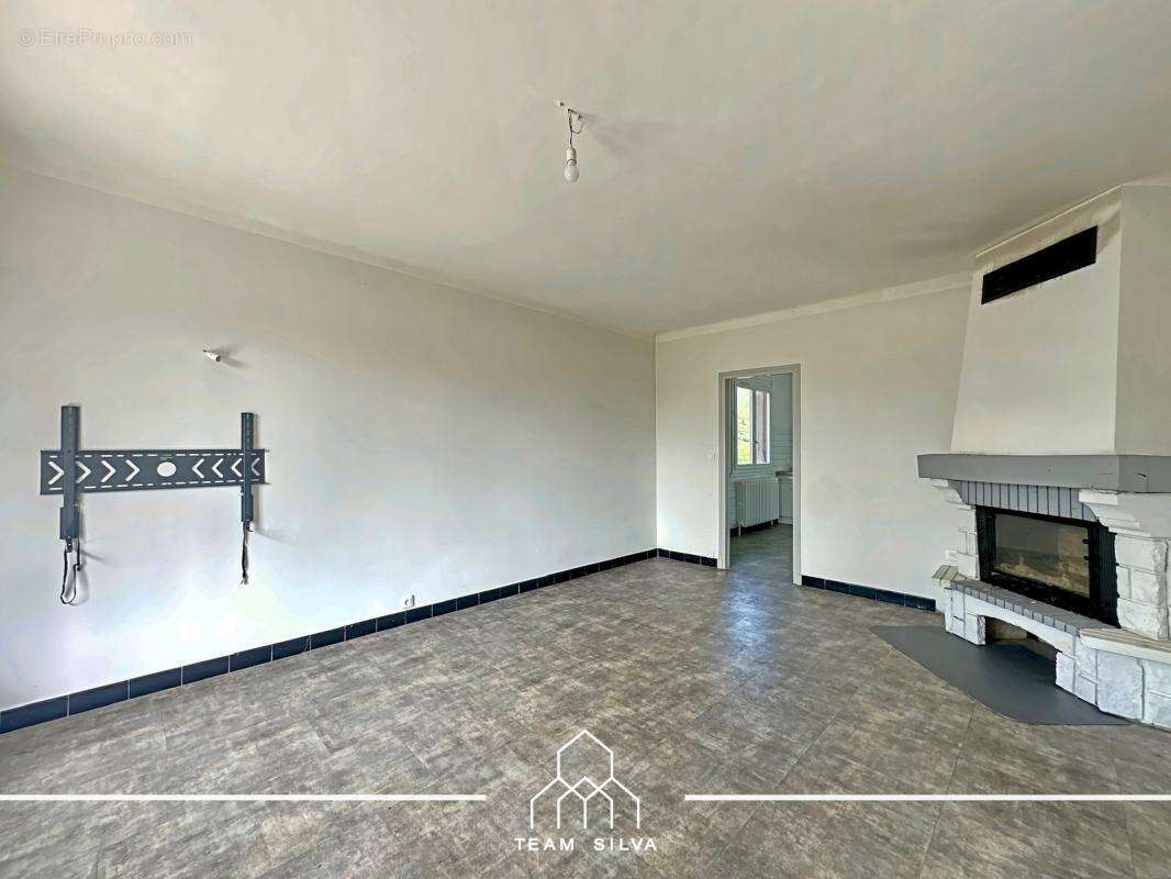 Maison 120 m² à Solaize  - photo 6