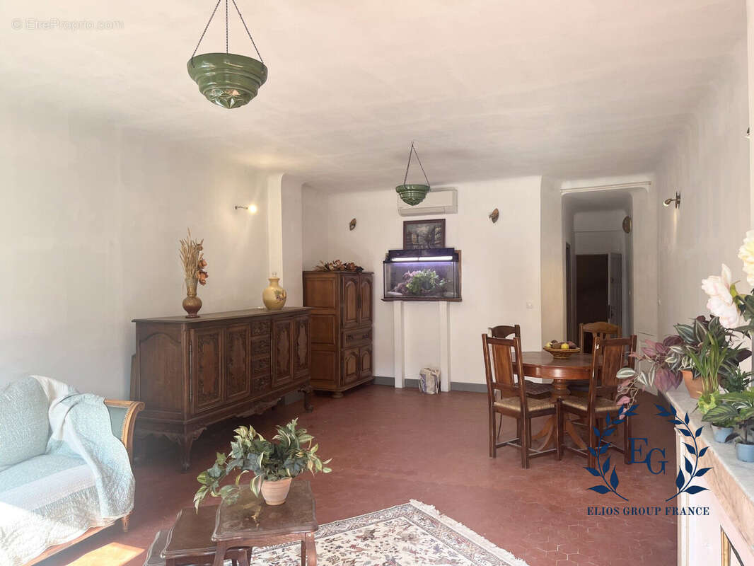 Appartement à BARJOLS