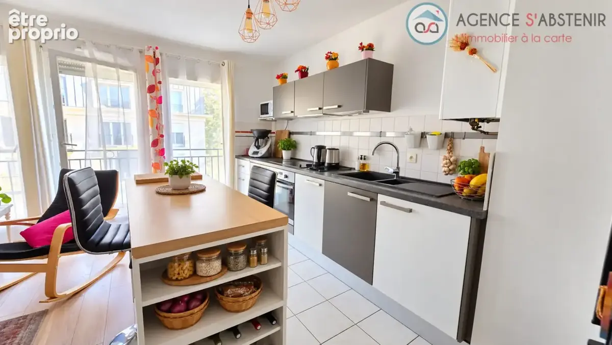 Appartement 2 pièces 54 m² à vendre à Bordeaux (33300) - photo 2