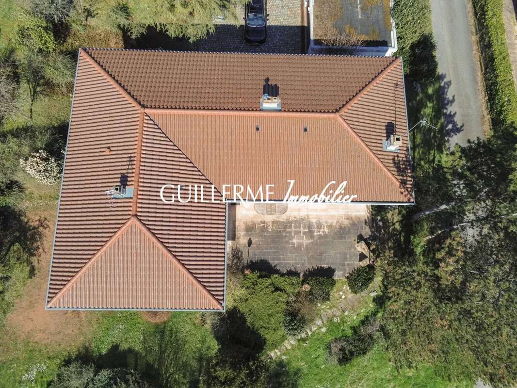 Maison à DARDILLY