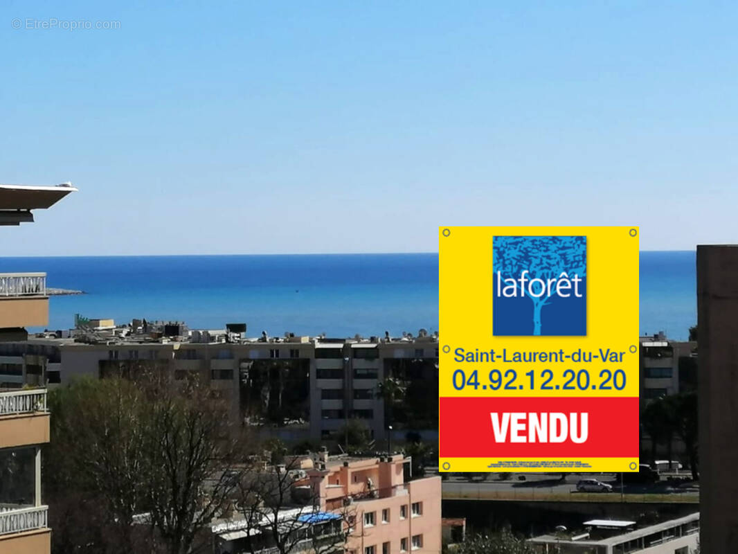 Appartement à SAINT-LAURENT-DU-VAR