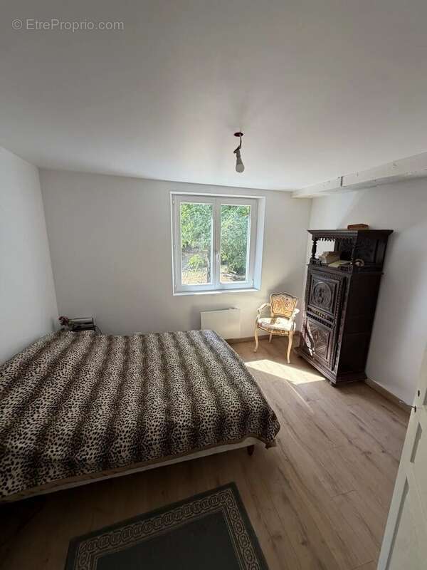 À 1h de paris - maison de charme - ancien moulin - 165 m² + combles - terrain de 6 000 m² - dépendances - rivière - photo 7