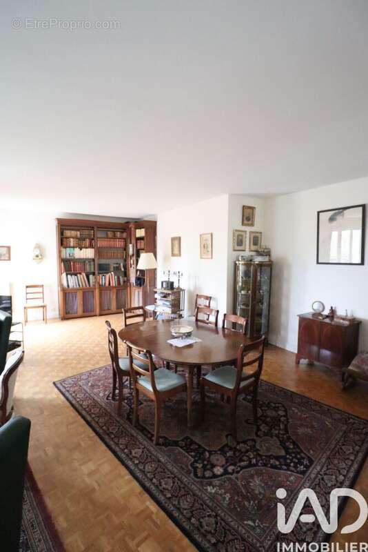 Photo 5 - Appartement à VERSAILLES