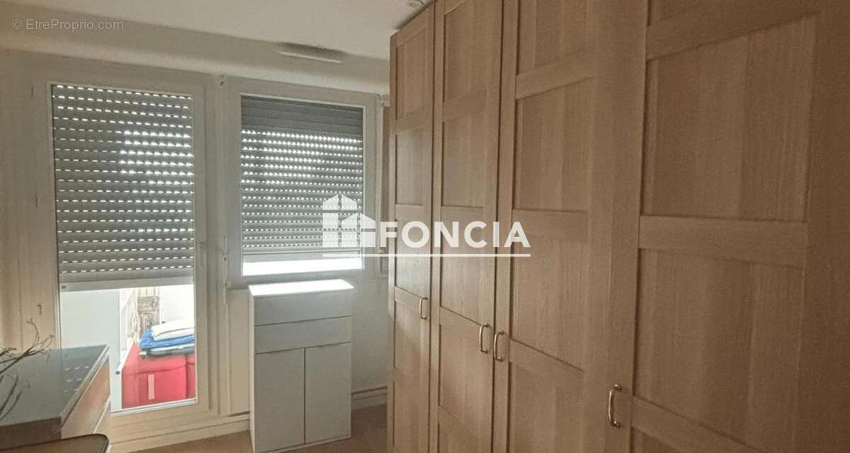 Appartement 2 pièces 44 m² – Hypercentre Évry-Courcouronnes – Proche gare RER C et université – Parking - photo 11