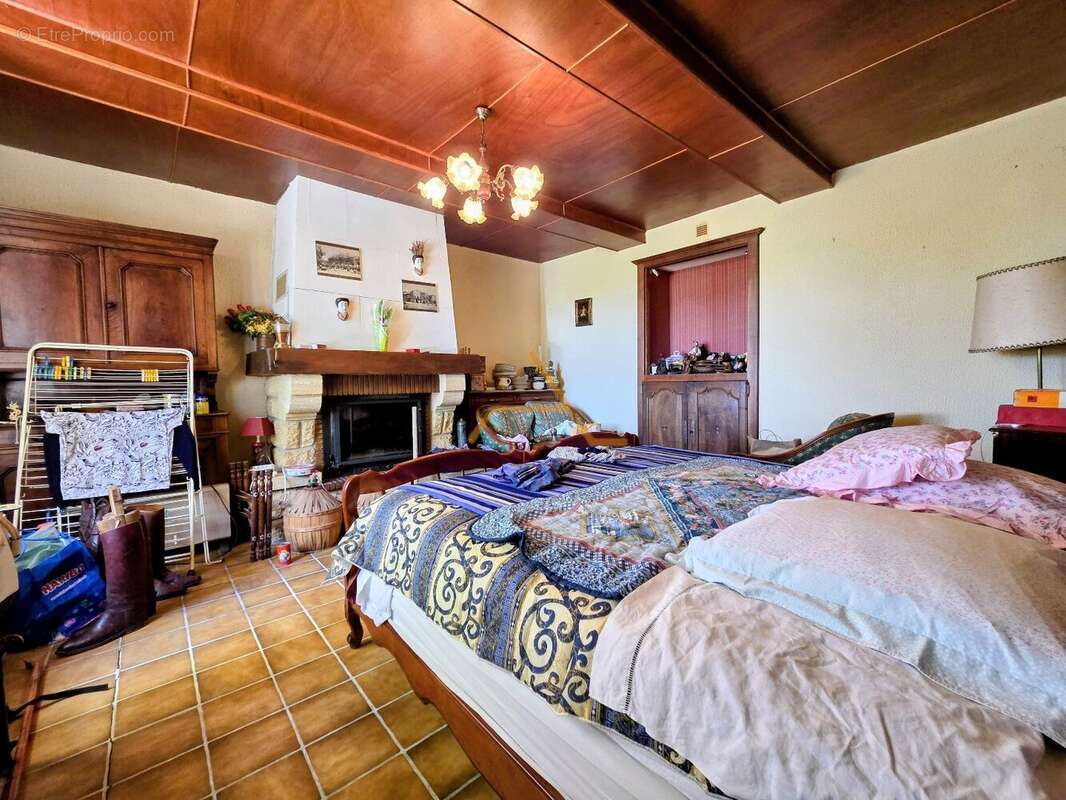Maison à TULETTE