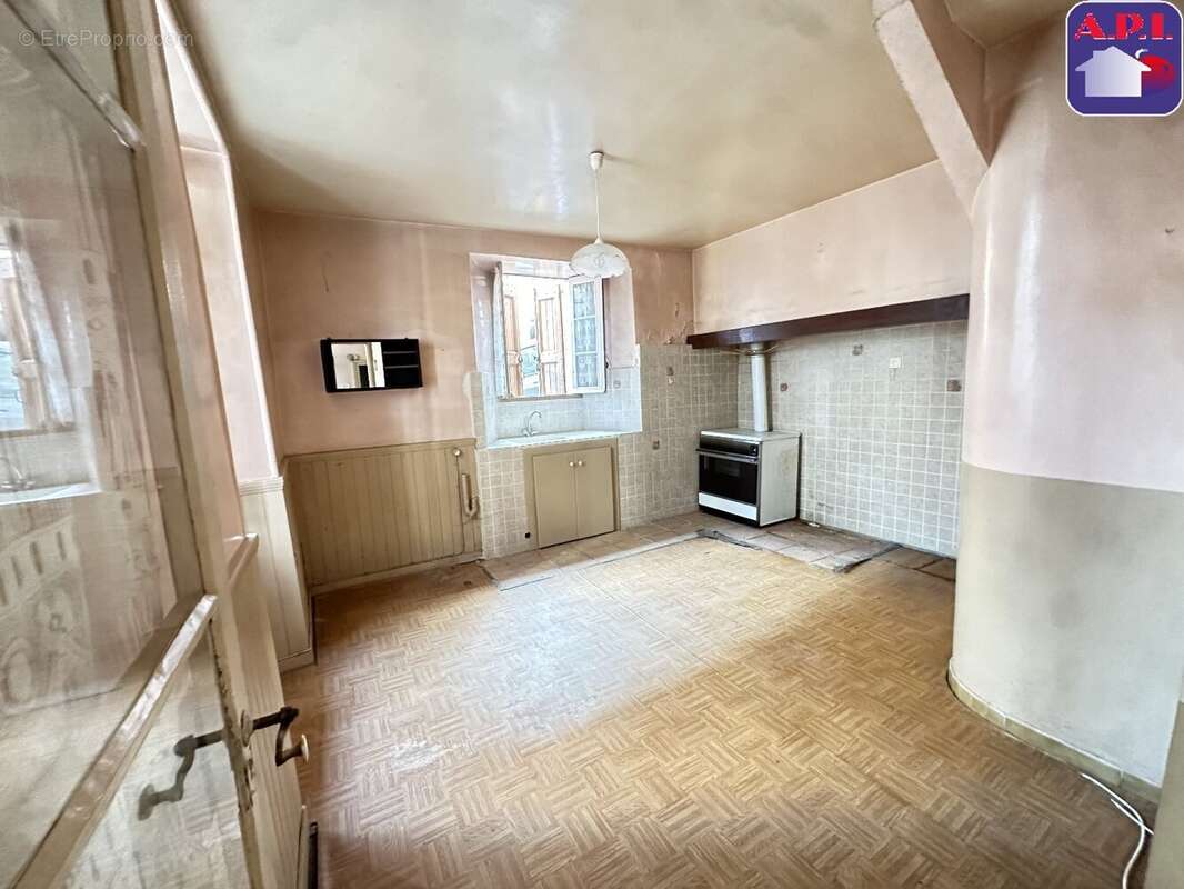 Maison à LA BASTIDE-DE-SEROU